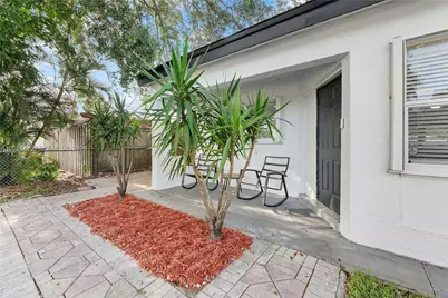 6810 Douglas St, Hollywood, FL 33024 - Photo 23