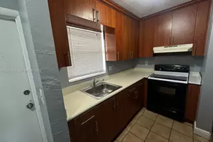 4061 N Dixie Hwy, Oakland Park, FL 33334 - Photo 3