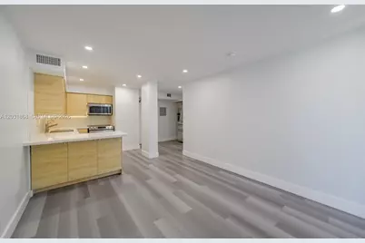 1800 NW 24th Ave #712, Miami, FL 33125 - Photo 7