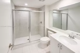 18800 NE 29th Ave, Aventura, FL 33180 - Photo 11