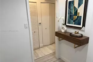18800 NE 29th Ave, Aventura, FL 33180 - Photo 9