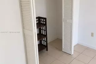 8935 SW 28th St, Miami, FL 33165 - Photo 9