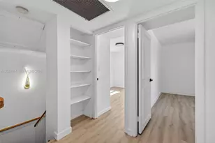 20300 W Country Club Dr, Aventura, FL 33180 - Photo 41