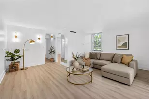 20300 W Country Club Dr, Aventura, FL 33180 - Photo 3