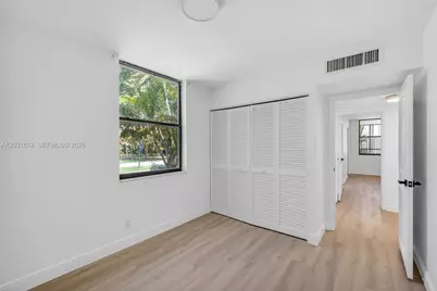 20300 W Country Club Dr #106-3, Aventura, FL 33180 - Photo 43