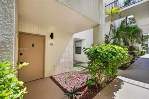 20300 W Country Club Dr, Aventura, FL 33180 - Photo 47