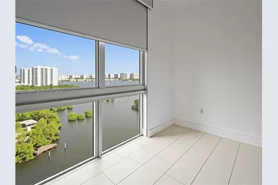 16385 Biscayne Blvd #1615, North Miami Beach, FL 33160 - Photo 15