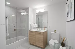 16385 Biscayne Blvd, North Miami Beach, FL 33160 - Photo 5