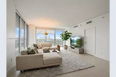 16385 Biscayne Blvd #1615, North Miami Beach, FL 33160 - Photo 17