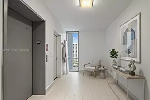 16385 Biscayne Blvd, North Miami Beach, FL 33160 - Photo 9