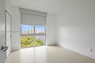 16385 Biscayne Blvd, North Miami Beach, FL 33160 - Photo 13