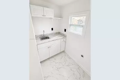 15720 NW 28th Pl, Miami Gardens, FL 33054 - Photo 3