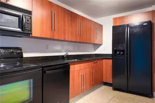 3000 S Ocean Dr, Hollywood, FL 33019 - Photo 11