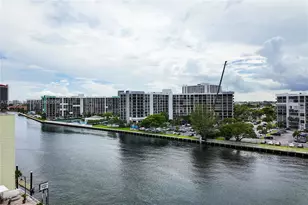 3000 S Ocean Dr, Hollywood, FL 33019 - Photo 5