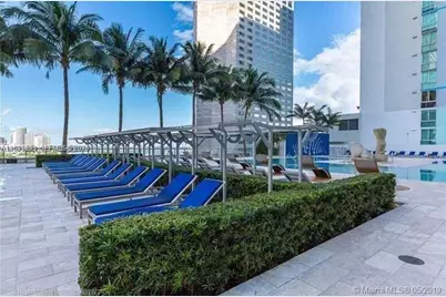 325 S Biscayne Blvd #2824, Miami, FL 33131 - Photo 9
