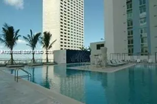 325 S Biscayne Blvd, Miami, FL 33131 - Photo 15