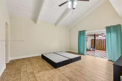 2731 S Parkview Dr, Hallandale Beach, FL 33009 - Photo 17