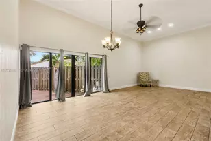 2731 S Parkview Dr, Hallandale Beach, FL 33009 - Photo 9