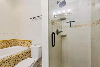 2731 S Parkview Dr, Hallandale Beach, FL 33009 - Photo 23
