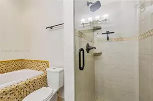 2731 S Parkview Dr, Hallandale Beach, FL 33009 - Photo 23