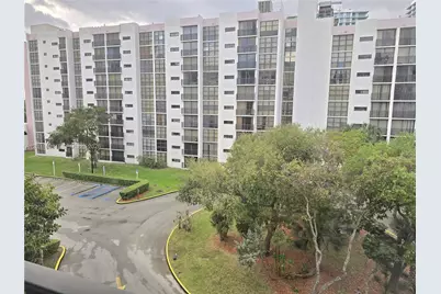 16919 N Bay Rd #517, Sunny Isles Beach, FL 33160 - Photo 19
