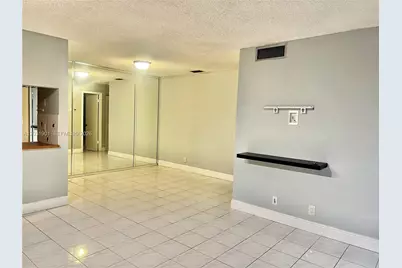 10002 Winding Lake Rd #203, Sunrise, FL 33351 - Photo 19
