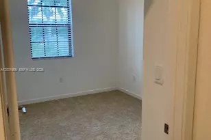 721 SW 11th St, Florida City, FL 33034 - Photo 11