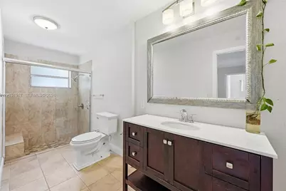 13760 Cumberland Pl, Davie, FL 33325 - Photo 11