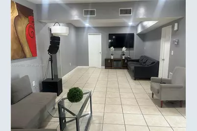 5808 NW 20th St, Margate, FL 33063 - Photo 5