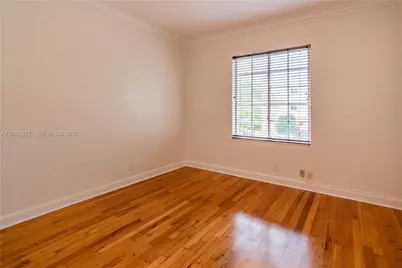15 Madeira Ave #9, Coral Gables, FL 33134 - Photo 9