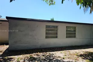 4431 NW 23rd Ct, Lauderhill, FL 33313 - Photo 3