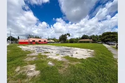 7920 NW 11th Ave, Miami, FL 33150 - Photo 5