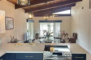 322 Briarwood Cir, Hollywood, FL 33024 - Photo 11