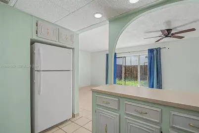 3764 SW 60th Ter #15, Davie, FL 33314 - Photo 27