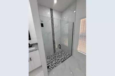 2706 72nd St W, Lehigh Acres, FL 33971 - Photo 11