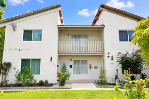 3719 Riverside Dr, Coral Springs, FL 33065 - Photo 1