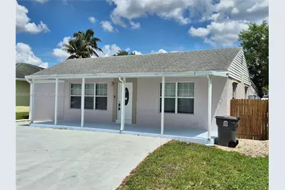 5653 Coconut Rd, Palm Beach, FL 33413 - Photo 1