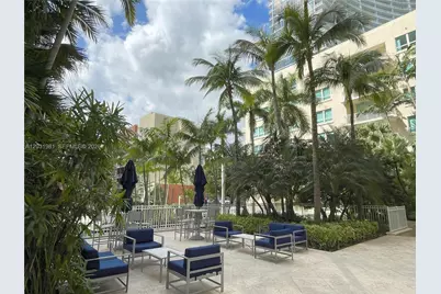 2000 N Bayshore Dr #525, Miami, FL 33137 - Photo 29
