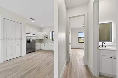 2622 22 Avenue SE, Naples, FL 34117 - Photo 37