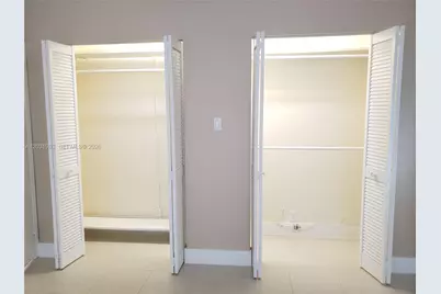 100 Golden Isles Dr #PH 7, Hallandale Beach, FL 33009 - Photo 15