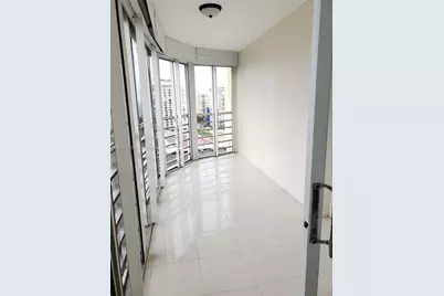 100 Golden Isles Dr #PH 7, Hallandale Beach, FL 33009 - Photo 9