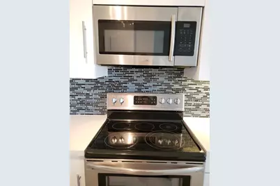 100 Golden Isles Dr #PH 7, Hallandale Beach, FL 33009 - Photo 29