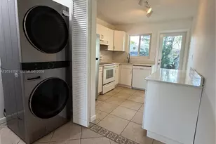 1831 SW 24th St, Fort Lauderdale, FL 33315 - Photo 1
