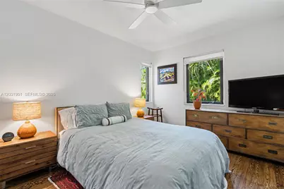 10550 NE 3rd Ct, Miami Shores, FL 33138 - Photo 15
