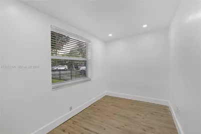 2290 Rutland St, Opa-Locka, FL 33054 - Photo 17
