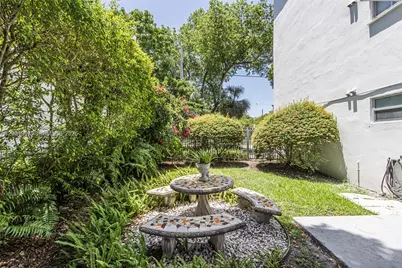 445 SW 11th St #102, Miami, FL 33130 - Photo 21