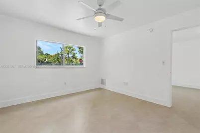 445 SW 11th St #102, Miami, FL 33130 - Photo 15