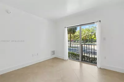 445 SW 11th St #102, Miami, FL 33130 - Photo 5