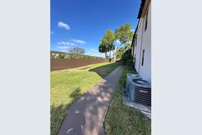 851 NE 207th Ter #6-202, Miami, FL 33179 - Photo 21