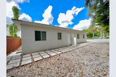 156 NW 62nd St #1, Miami, FL 33150 - Photo 5